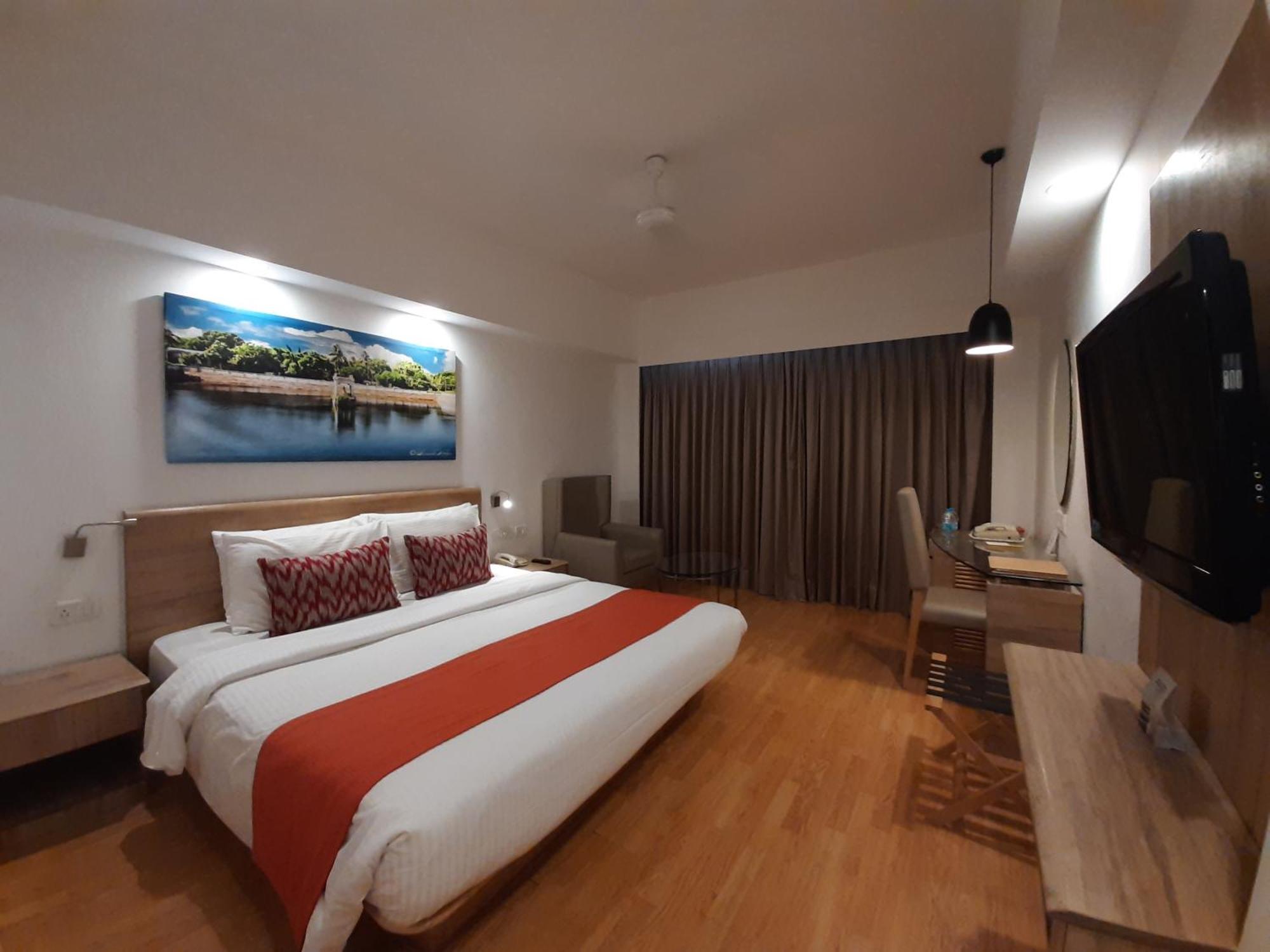 Lemon Tree Hotel Chennai Exterior photo