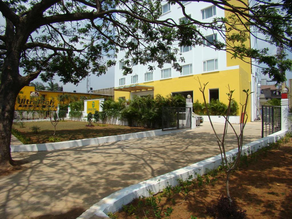 Lemon Tree Hotel Chennai Exterior photo